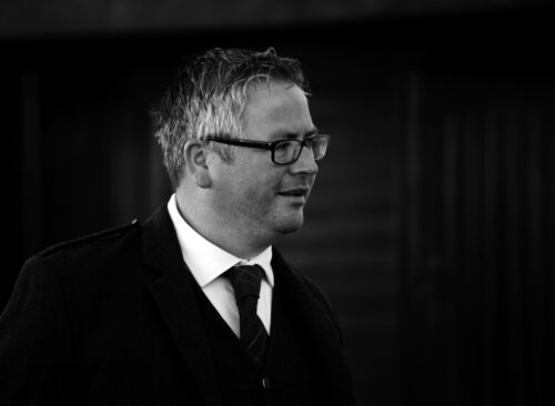 Mark bw
